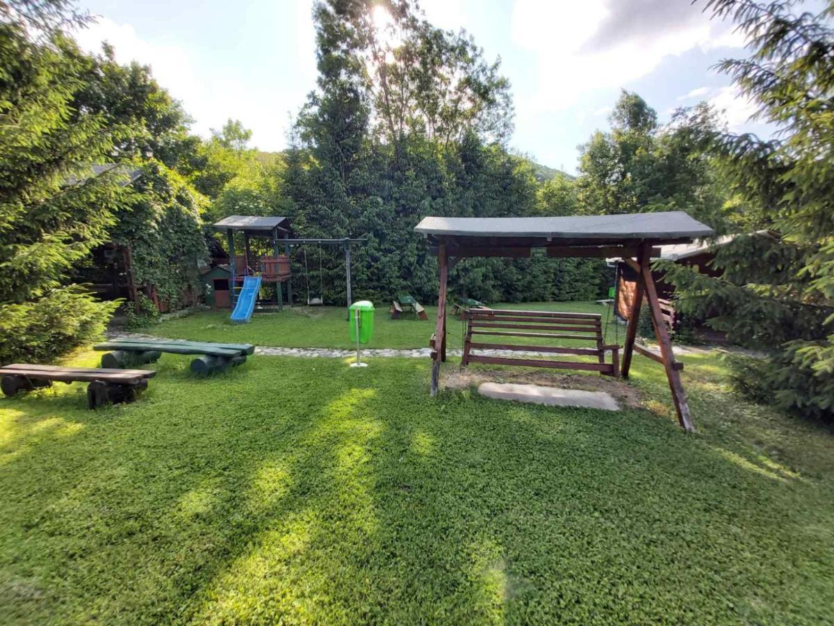 Bungalow Camping Edelweiss - Floare De Colt - Gyopar Rimetea Exteriör bild