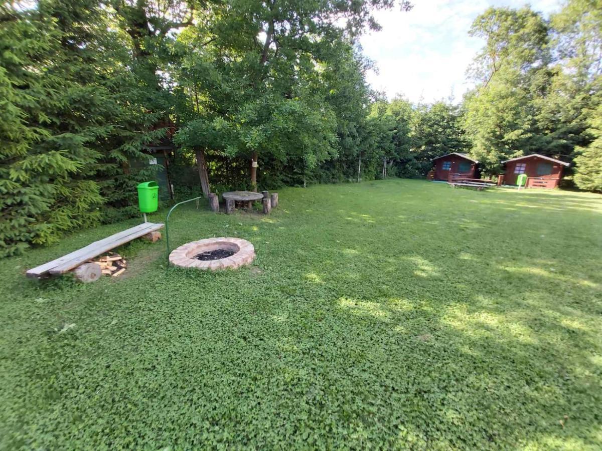 Bungalow Camping Edelweiss - Floare De Colt - Gyopar Rimetea Exteriör bild
